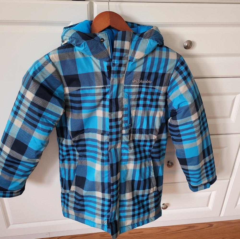 Columbia winter jacket Size 10-12, blue plaid
